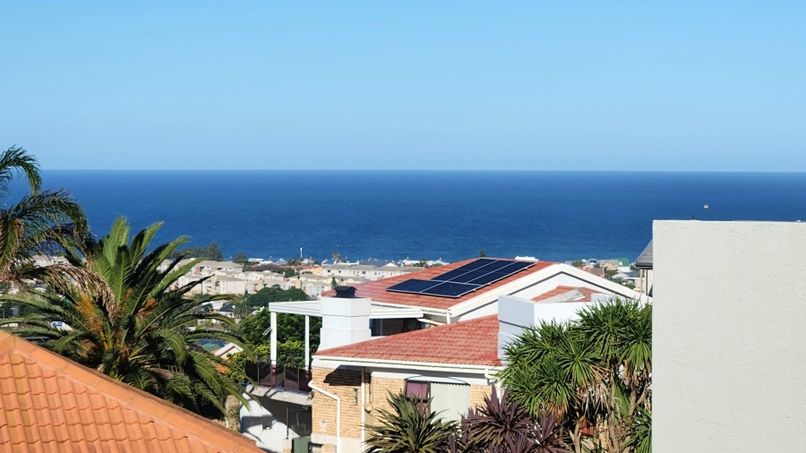 4 Bedroom Property for Sale in Hartenbos Heuwels Western Cape